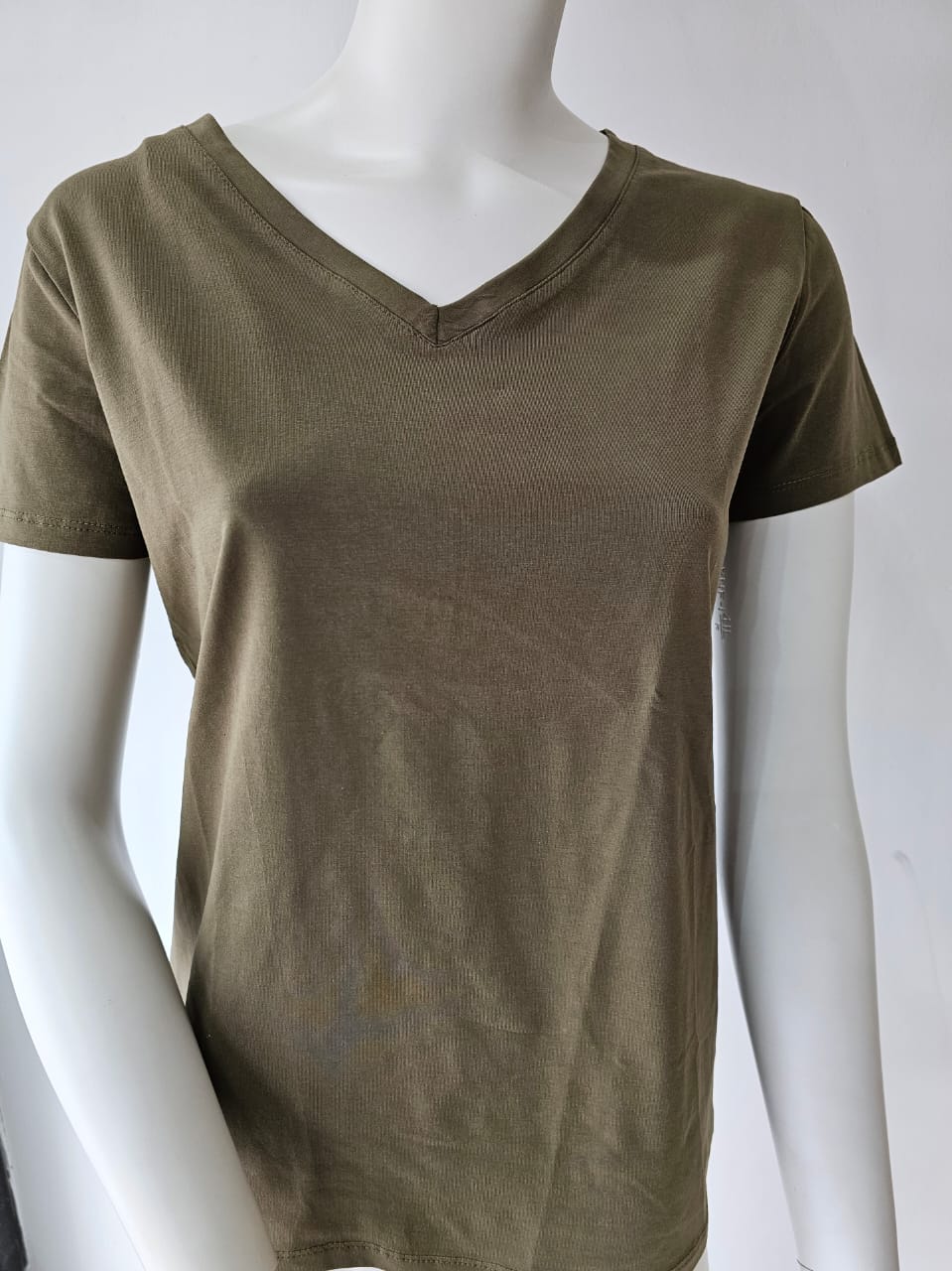 V-neck t-shirt #4