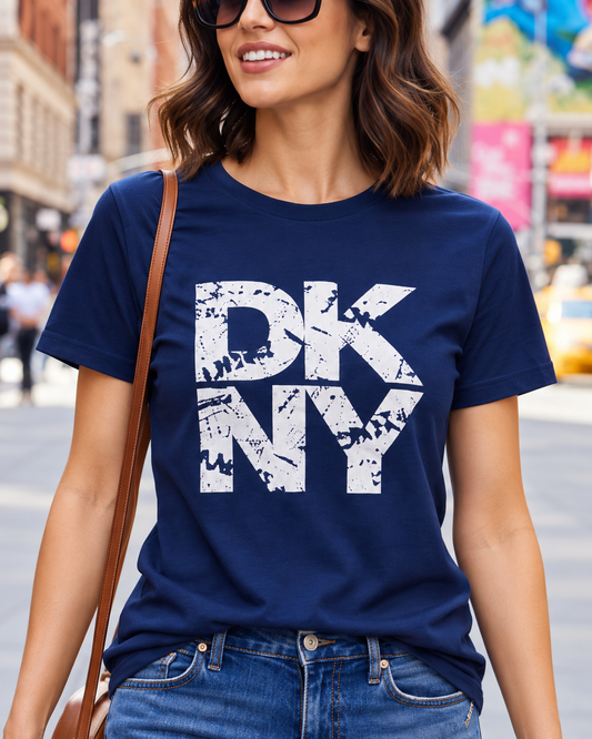 DKNY Jeans Women's Logo T-Shirt – Navy Blue
